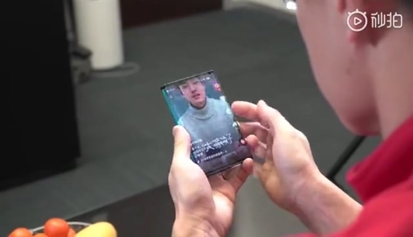 已研发超过7年!小米将推出MIX Trifold三折叠屏手机